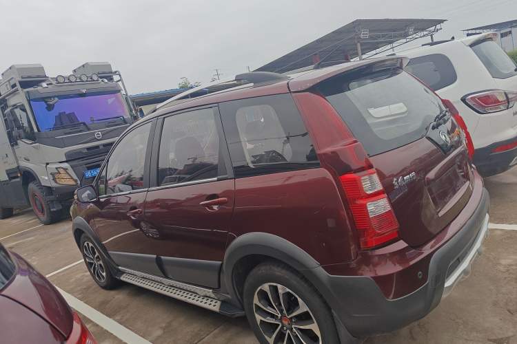 Used FORTHING Joyear X5 2015 1.6L Manual Luxury Model