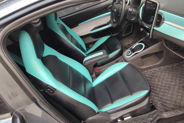 Used Chery New Energy Little Ant 2021 150 000 Yuan Ant Fan Edition New Ant Cool Version Lithium Iron Phosphate
