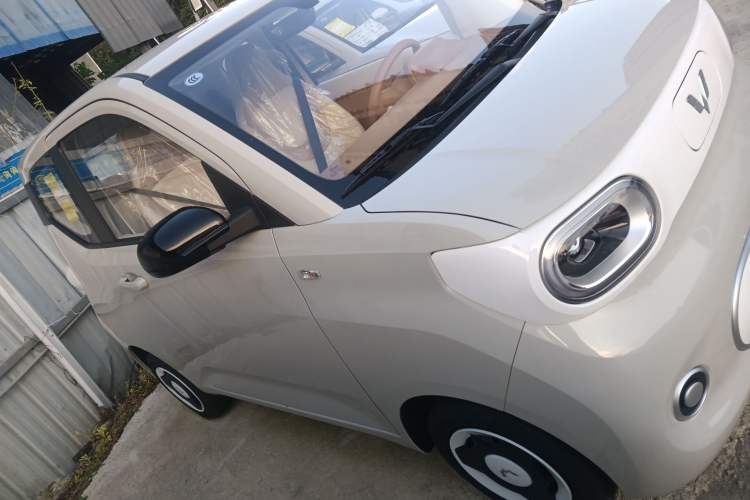 Used Wuling Hongguang MINIEV 2024 3rd Generation 215km Youth Edition