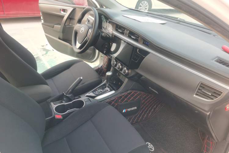 Used Toyota Levin 2016 1.6G CVT Elite Edition Interior 3