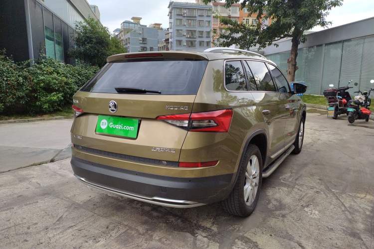 Used Skoda Kodiaq 2017 TSI330 7-Seater Two-Wheel-Drive Luxury Edition
