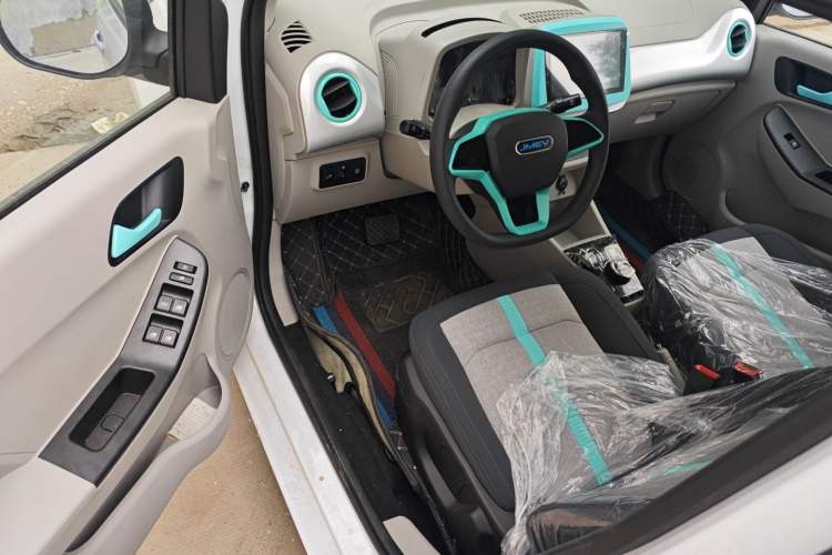 Used JMEV Xiao Qilin 2024 201km Comfort Version