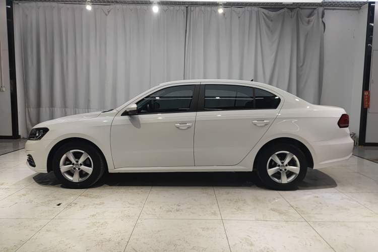 Used Volkswagen Lavida 2019 Lavida Start 1.5L Automatic Trendy Version China VI Standard
