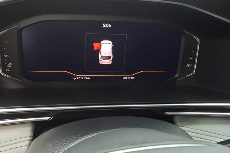 Used Volkswagen Tiguan L 2023 330TSI Automatic Two-Wheel Drive R-Line Enjoyment Edition Odometer Close Up