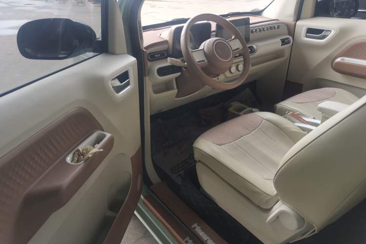 Used Wuling Hongguang MINIEV 2024 3rd Generation 215km Advanced Version