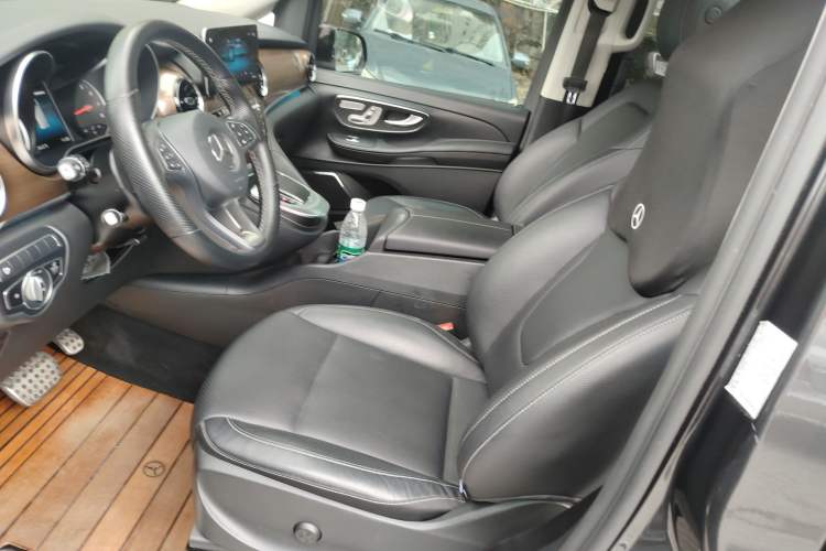 Used Mercedes-Benz V-Class 2021 V 260 Prestige Edition