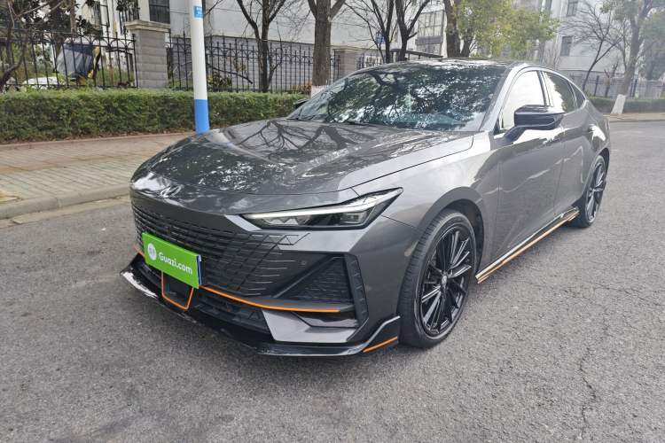 Used Changan UNI-V 2023 1.5T Sport Edition