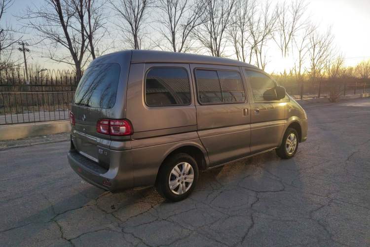 Used FORTHING Lingzhi 2018 M3 1.5L 5-Seat Base Model