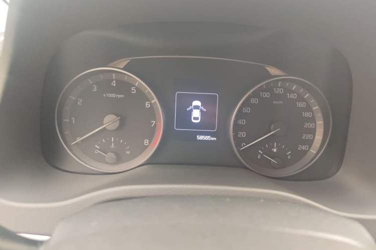 Used Hyundai Elantra (6th Generation / Lingdong) 2016 1.6L Automatic ZhiXuan – Elite Version