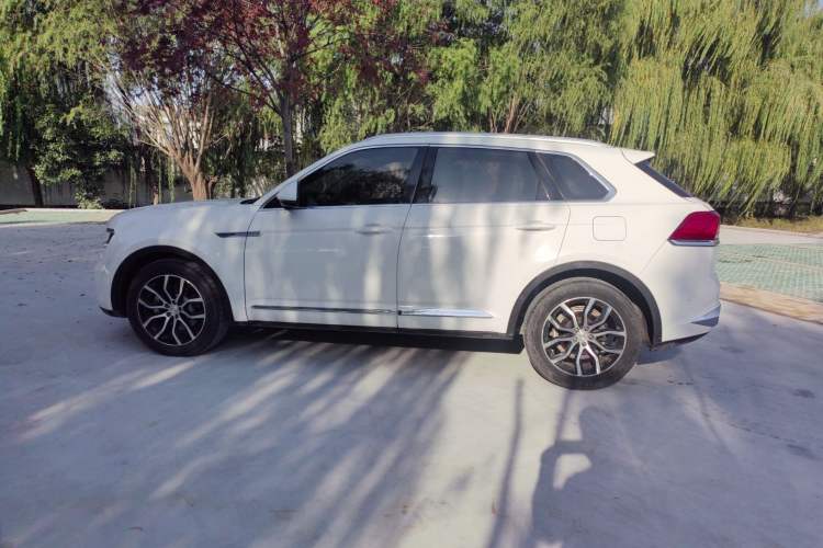 Used Zotye Domy X7 2017 2.0T DCT Ultimate Edition