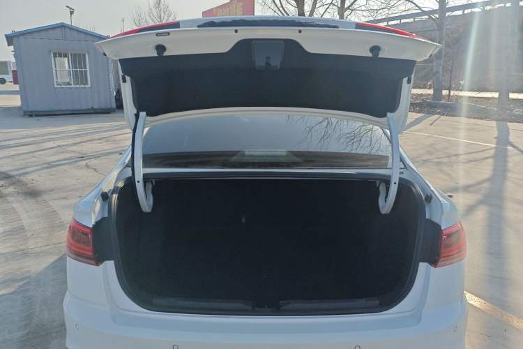 Used Volkswagen Bora 2025 Facelifted 200TSI DSG Yuexing Navigation Edition