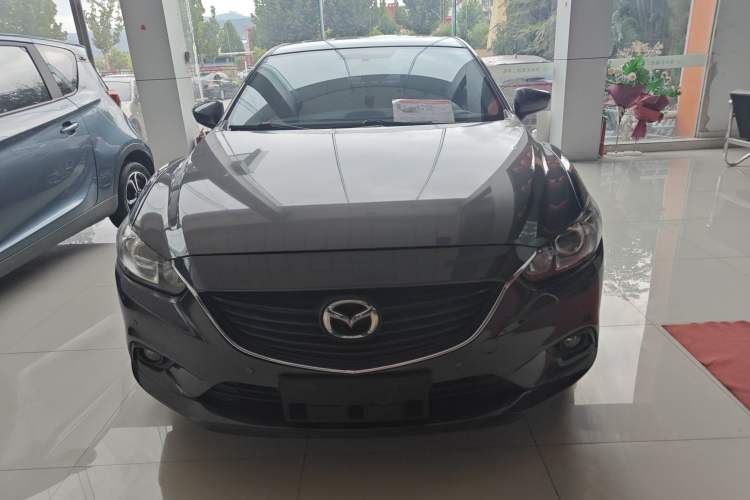 Used Mazda Atenza 2015 2.0L Blue Sky Fashion Edition
