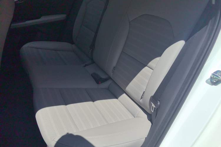 Used Kia K3 2023 1.5L CVT Luxury Edition
