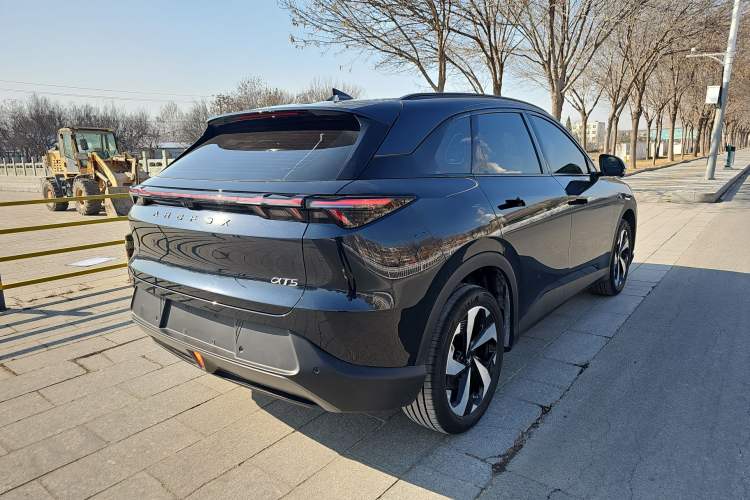 Used ARCFOX Alpha T5 2025 520 PRO
