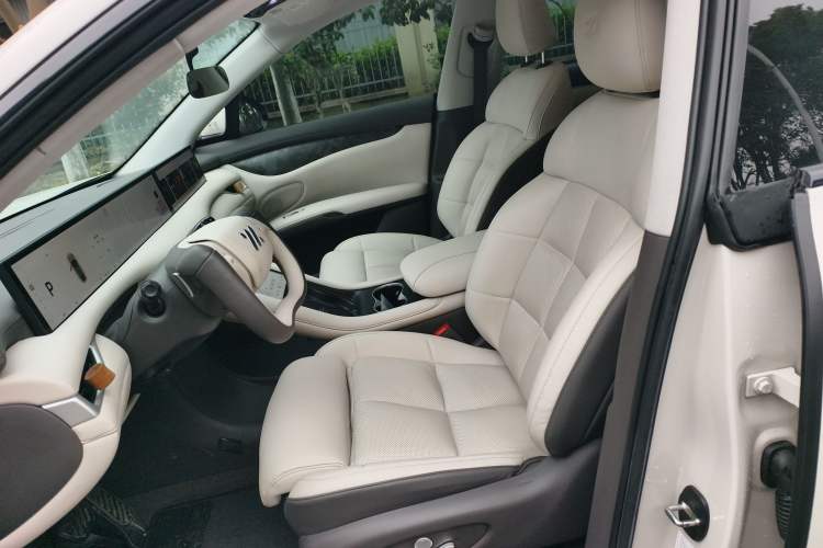 Used IM LS6 2023 Max Long-Range Version
