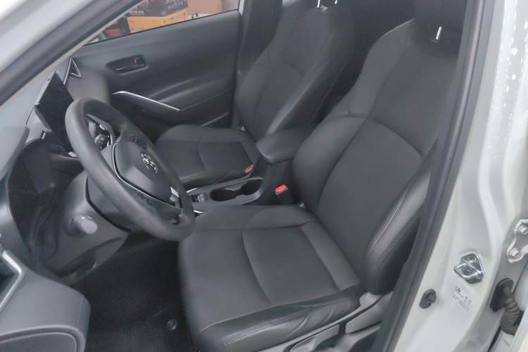 Used Toyota FRONTLANDER 2024 2.0L CVT Leading Edition Left Front Seat