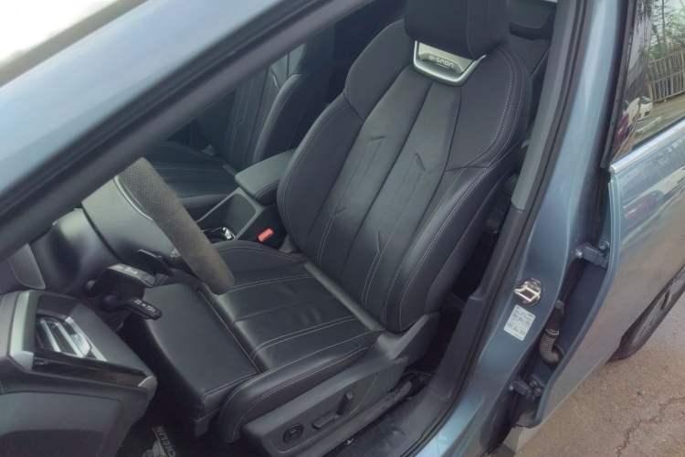 Used Audi Q4 e-tron 2022 40 e-tron Adventure Edition