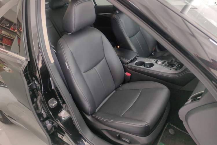 Used Infiniti Q50L 2016 2.0T Enjoyment Edition
