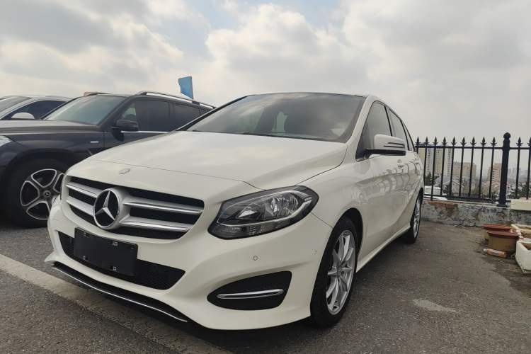 Used Mercedes-Benz B-Class 2015 B 200 Sport Edition