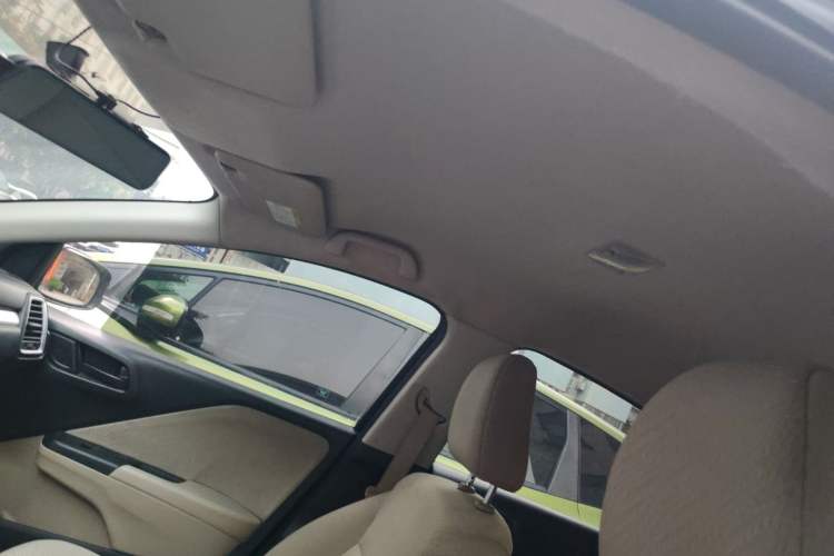 Used Honda Greiz 2016 1.5L CVT Classic Edition
