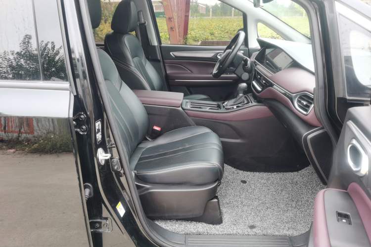 Used GAC Trumpchi M6 2021 PRO 270T DCT Luxury Edition