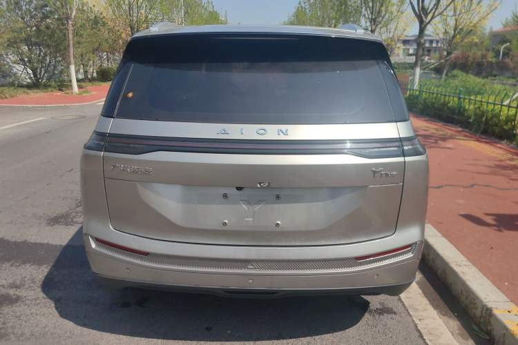 Used AION Y 2022 Plus 70 Smart Edition
