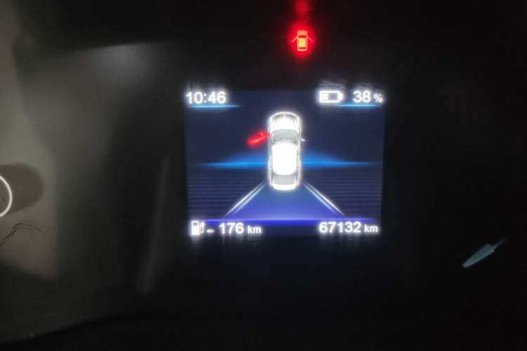 Used Hongqi E-QM5 2022 431 km Charge & Enjoy Edition
