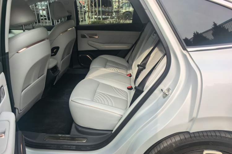 Used Baojun Enjoy 2025 Plug-in Hybrid 140km Luxury Edition
