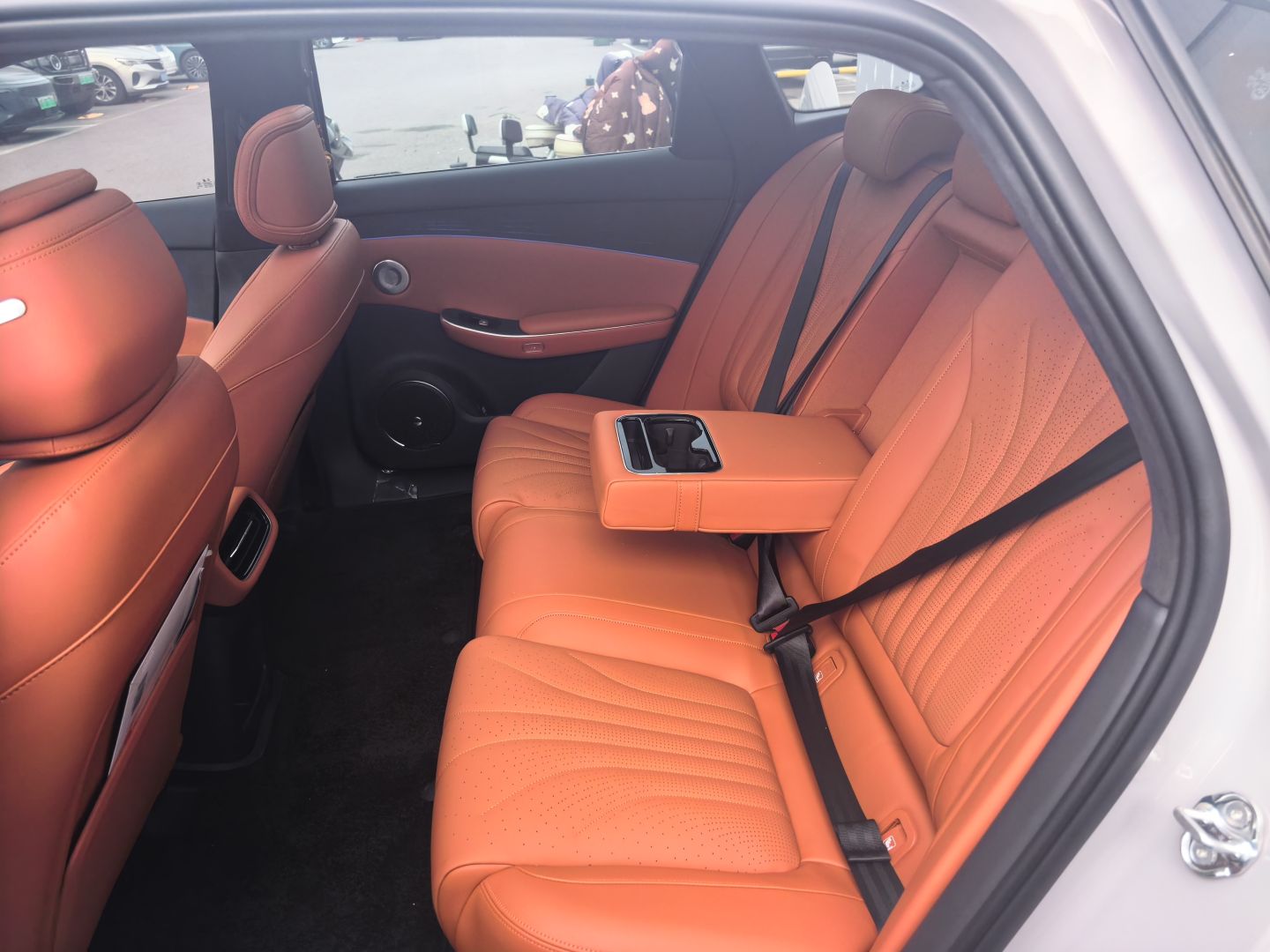 Hongqi H7 PHEV 2026 Model 240 Intelligent Hybrid — снимка 14