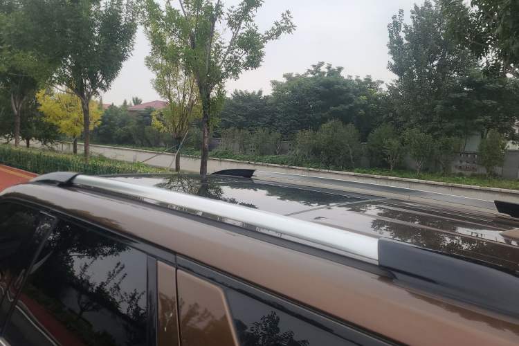 Used CHANGAN CS95 2017 2.0T Two-Wheel Drive Zhitu Edition