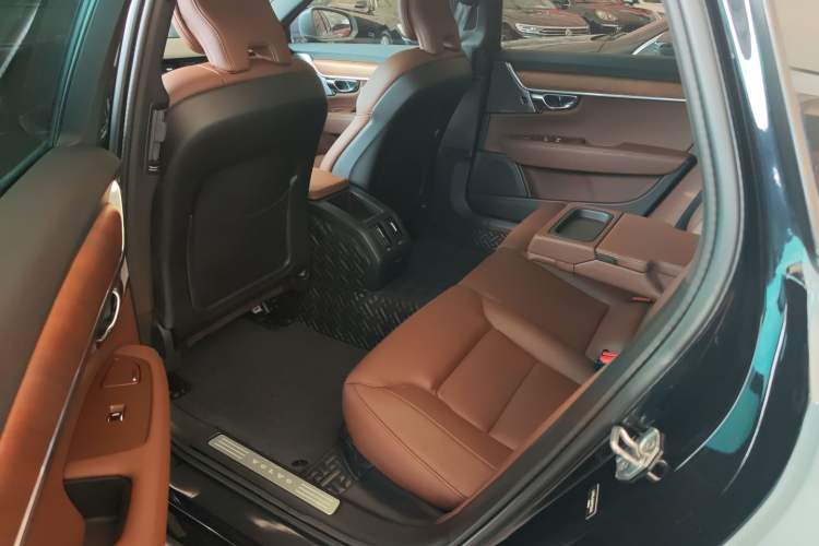 Used Volvo S90 2021 B5 Zhiyi Luxury Edition