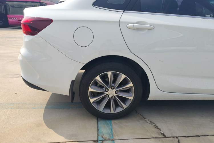 Used Chevrolet Monza 2021 320 Automatic Enjoyment Sunroof Edition Exterior 4