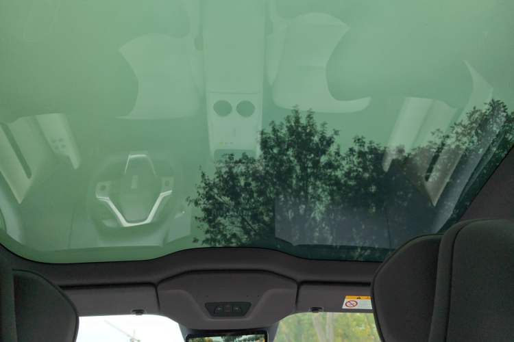 Used Avatr 06 2025 Pro Range-Extended Edition
