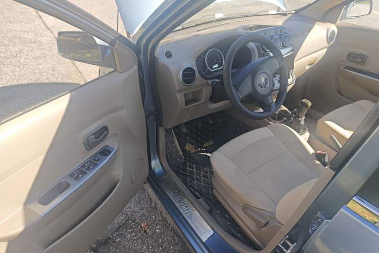 Used Wuling Hongguang 2010 1.2L Comfort Edition China IV