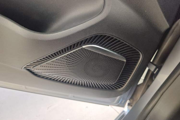 Used Roewe iMAX8 2021 400TGI Flagship Edition