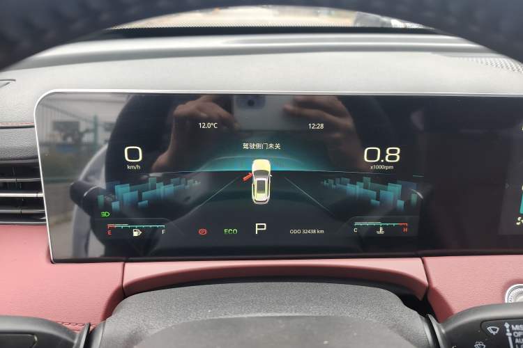 Used JETOUR X70 PRO 2023 1.6T DCT Enjoy PRO 5-Seater Odometer Close Up