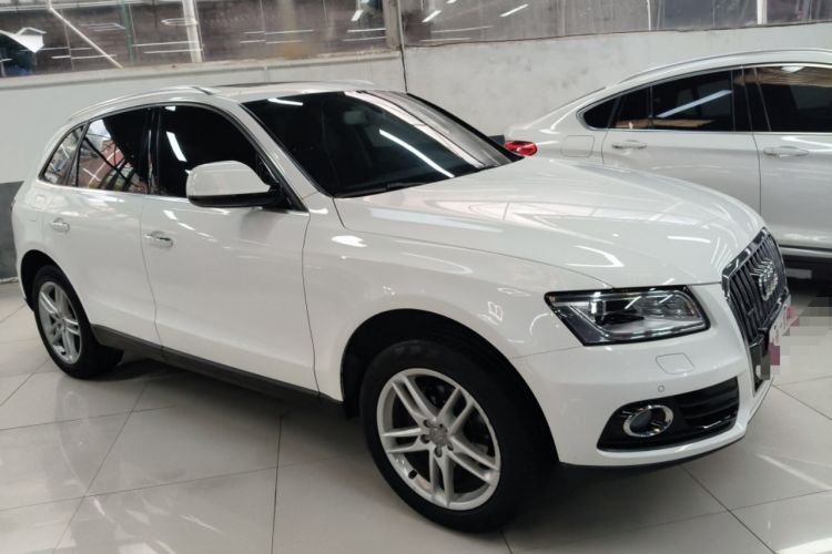 Used Audi Q5 2016 40 TFSI Comfort Model Exterior 4