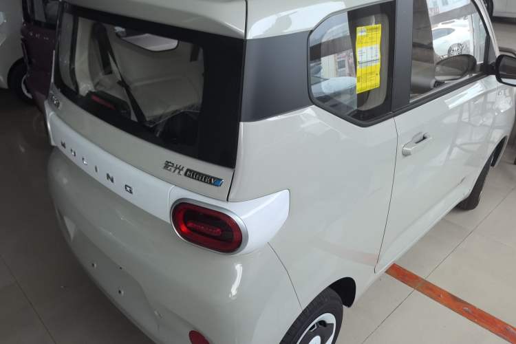 Used Wuling Hongguang MINIEV 2024 3rd Generation 215km Youth Edition