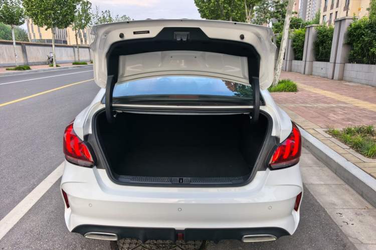 Used MG 5 2021 Revised Version 180 DVVT CVT Youth Luxury Edition Trunk