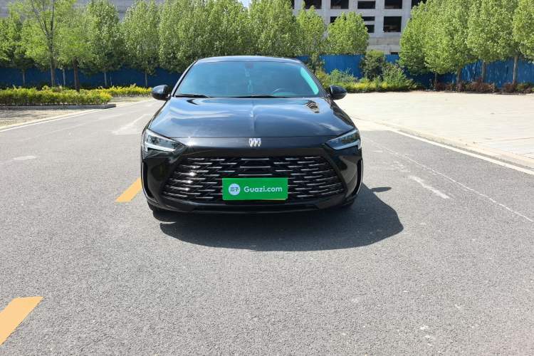 Used Buick Regal 2024 25T Deluxe Edition Front