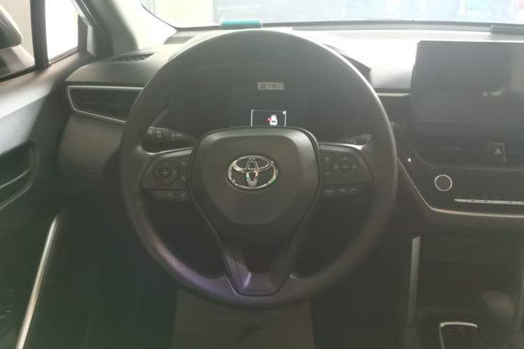 Used Toyota Corolla Cross 2024 2.0L Elite Edition
