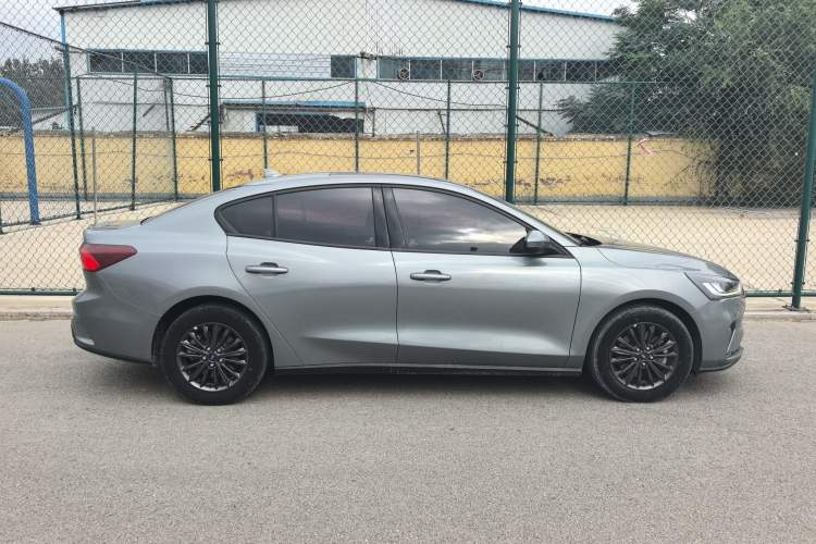 Used Ford Focus 2022 Sedan EcoBoost 180 Automatic Performance Edition