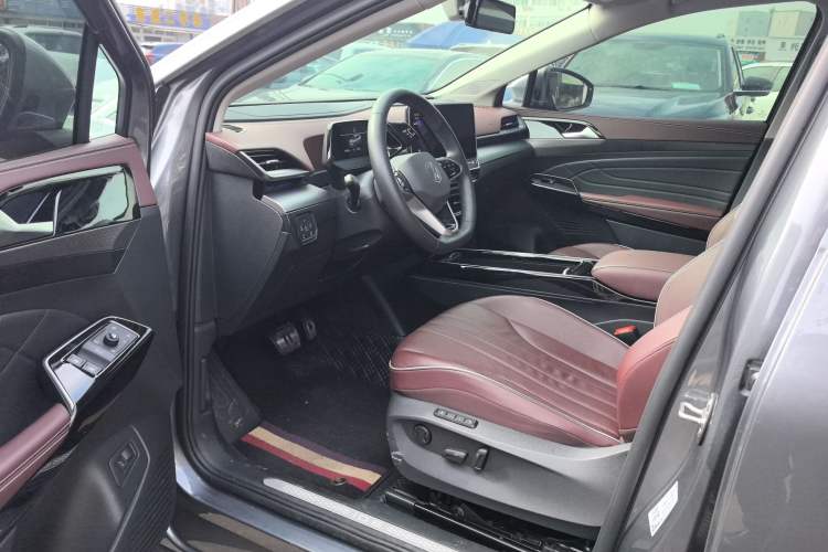 Used Volkswagen ID.6 X 2023 Upgraded Model Pure Long-Range Version
