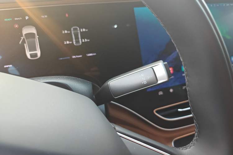 Used Rising R7 2025 Model Advanced Edition