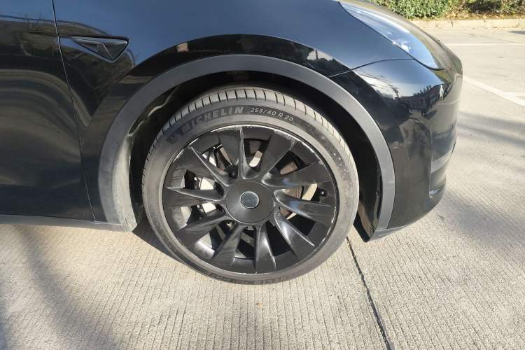 Used Tesla Model Y 2021 Standard Range Rear-Wheel Drive Version