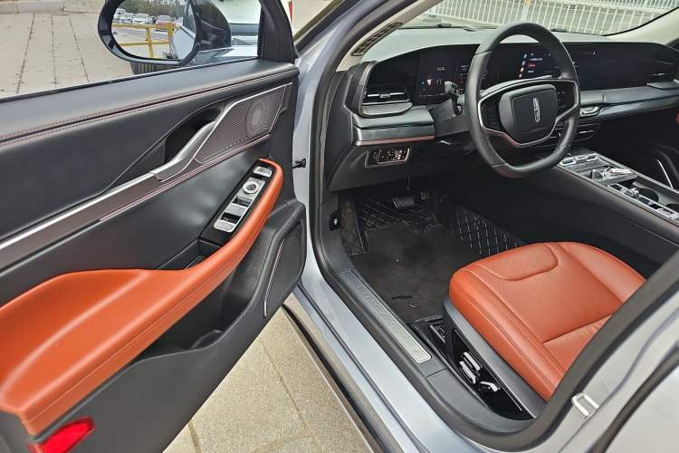 Used Lincoln Z 2024 2.0T Prestige Edition
