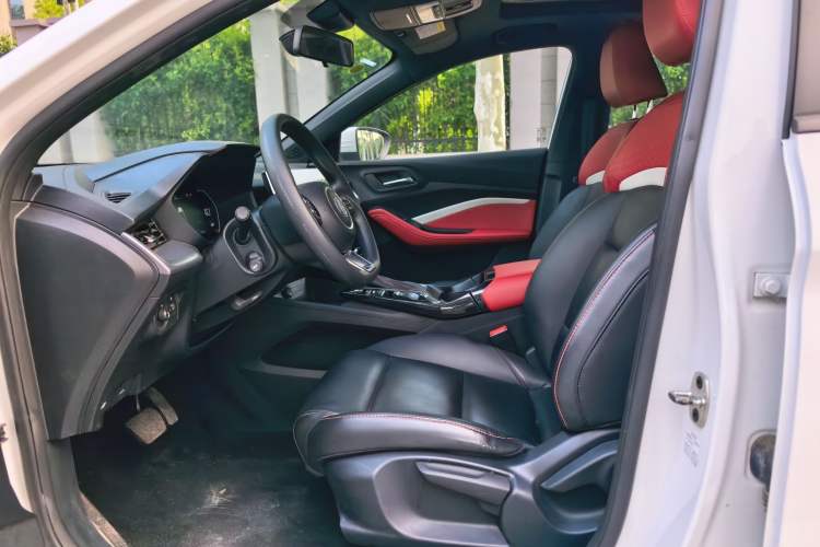 Used MG 5 2021 Revised Version 180 DVVT CVT Youth Luxury Edition Left Front Seat