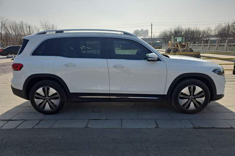 Used Mercedes-Benz EQB 2022 EQB 260 Exterior 3