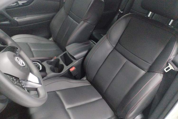 Used Nissan Qashqai 2023 Classic 2.0L CVT XV Comfort Edition