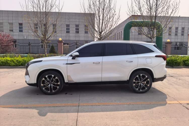 Used Roewe RX9 2023 2.0T Two-Wheel Drive Enjoyment Version Exterior 2